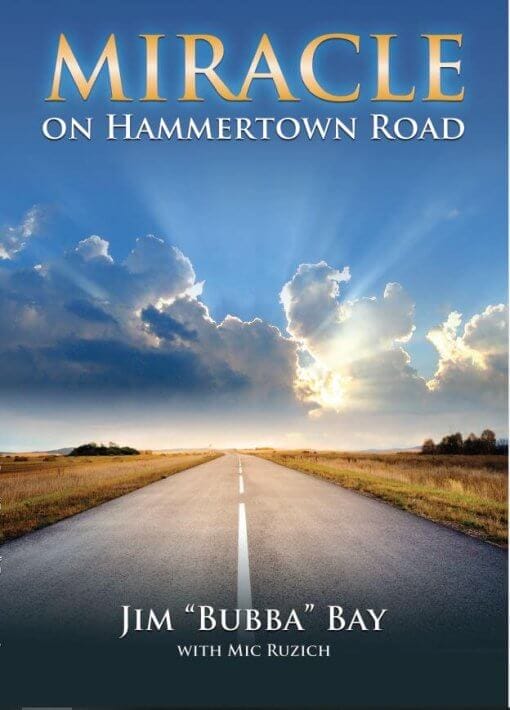 Miracle on Hammertown Road, 9781642373608, Paperback